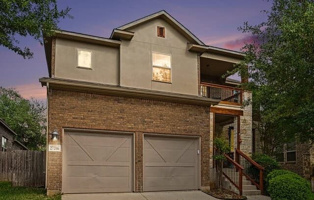 5-bedroom rental at 27206 Smokey Chase in Boerne, TX — photo 3