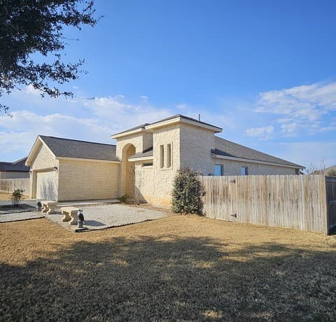 Home for sale at 137 W Medium Meadow in Lytle, TX — photo 3