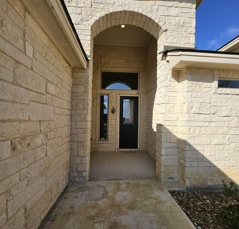 Home for sale at 137 W Medium Meadow in Lytle, TX — photo 4