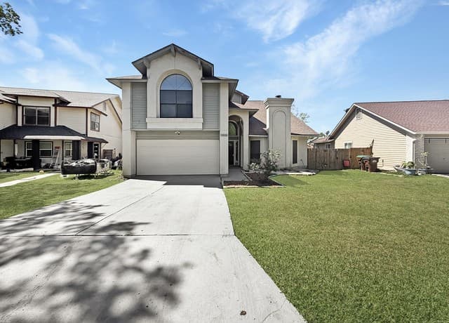 3-bedroom rental at 9808 Delta Ridge Dr in Converse, TX — photo 1