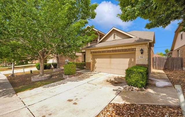 4-bedroom rental at 584 Saddlehorn Way in Cibolo, TX — photo 2