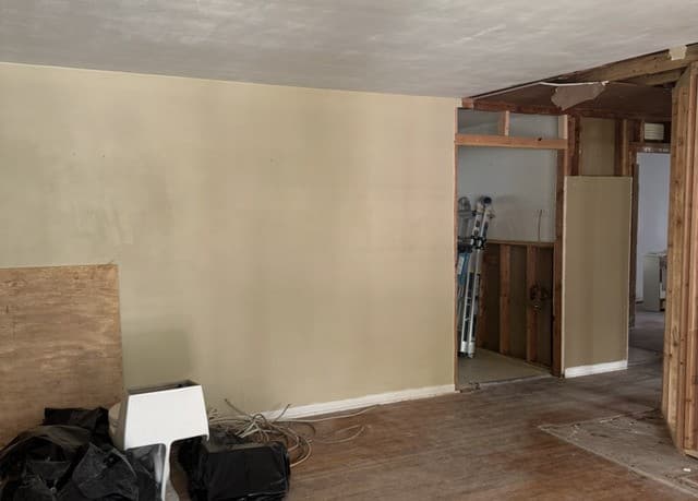 4-bedroom rental at 514 E Bandera Rd in Boerne, TX — photo 5