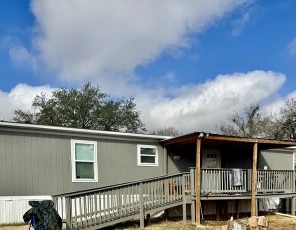 3-bedroom rental at 4858 Stanislaus in Adkins, TX — photo 1