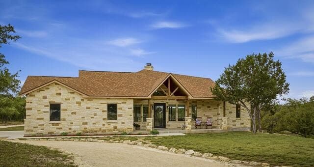3-bedroom rental at 134 Stallion Estates Dr in Spring Branch, TX — photo 2