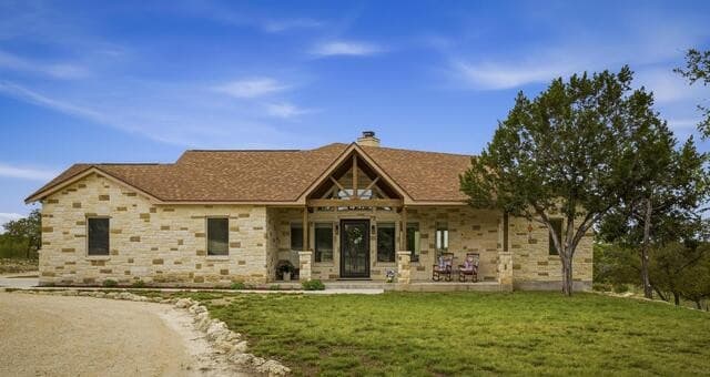 3-bedroom rental at 134 Stallion Estates Dr in Spring Branch, TX — photo 3