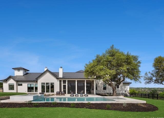 4-bedroom rental at 137 Phillip Ranch Rd in Boerne, TX — photo 1