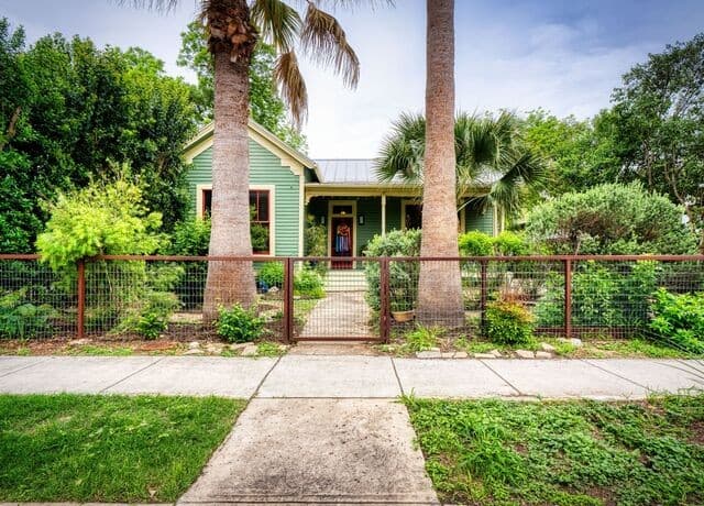 3-bedroom home for sale at 213 Sadie Street in San Antonio TX