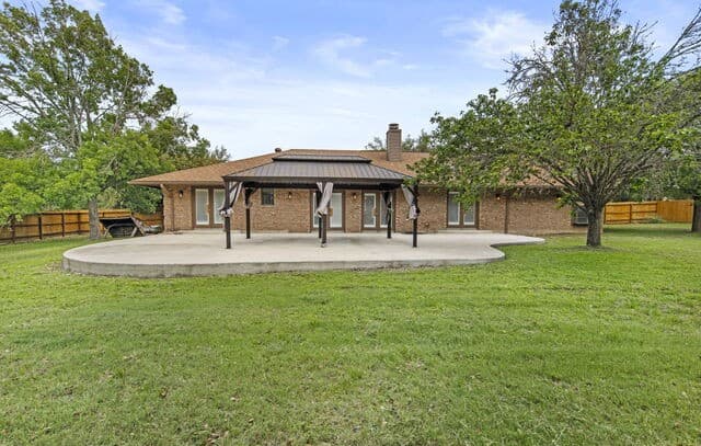 Home for sale at 29735 Saddleback Cir in Boerne, TX — photo 3