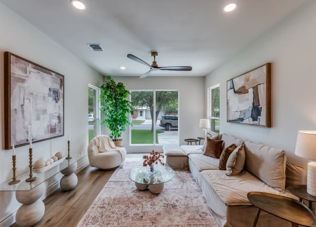 4-bedroom rental at 535 Brightwood Pl in San Antonio, TX — photo 5