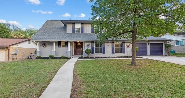 Home for sale at 8338 Delphian Dr in Universal City, TX — photo 3