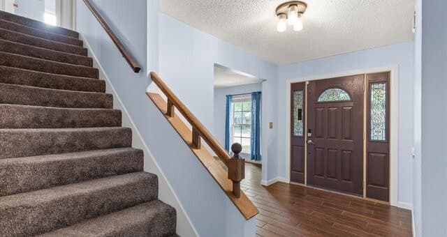 Home for sale at 8338 Delphian Dr in Universal City, TX — photo 4