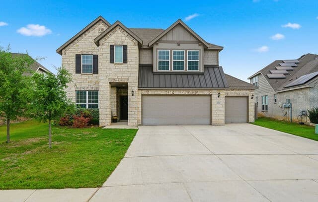 5-bedroom rental at 27710 Alpine Tundra in Boerne, TX — photo 1