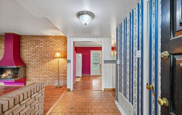 2-bedroom rental at 7906 Robin Rest Dr in San Antonio, TX — photo 3