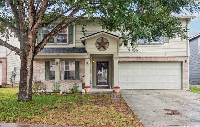 3-bedroom rental at 141 Gatewood Fls in Cibolo, TX — photo 1