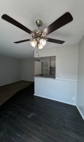 1-bedroom rental at 158 De Chantle Road Unit 129 in San Antonio, TX — photo 3