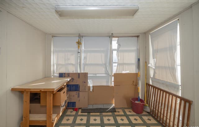 2-bedroom rental at 529 Avenue E in Poteet, TX — photo 5