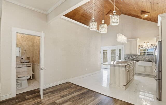Home for sale at 202 Helena in San Antonio, TX — photo 5