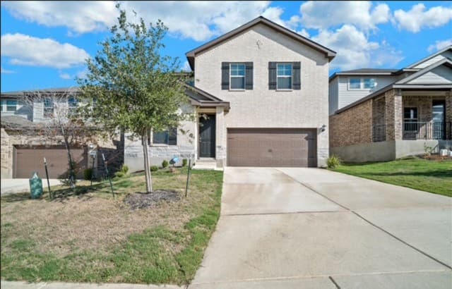 4-bedroom rental at 13131 Braxon Pass in San Antonio, TX — photo 1
