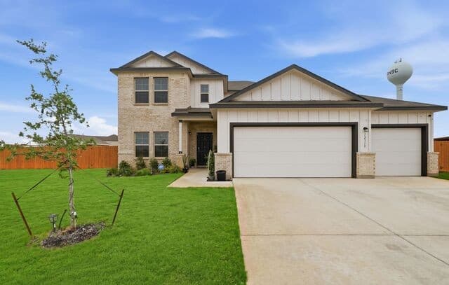 4-bedroom home for sale at 12319 Sunshine Hill in Atascosa TX