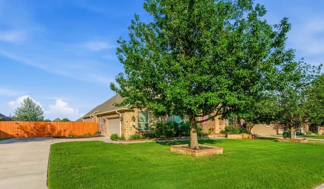 4-bedroom rental at 3335 Harvest Crst in Marion, TX — photo 3
