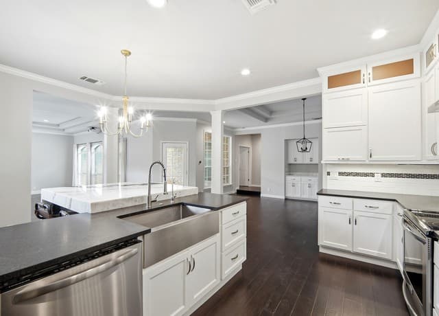 3-bedroom rental at 8543 Northview Pass in Fair Oaks Ranch, TX — photo 5