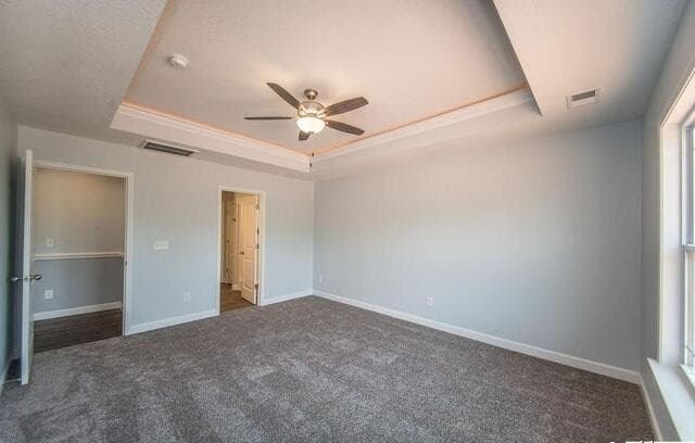 3-bedroom rental at 183 Lost Maples Way in Marion, TX — photo 5