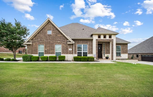 4-bedroom rental at 145 Mary Ella Dr in Castroville, TX — photo 1