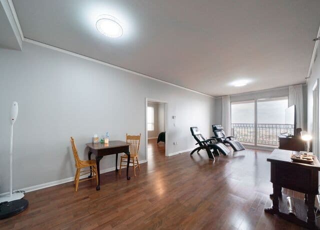 2-bedroom rental at 1 Towers Park Lane Unit 1208 in San Antonio, TX — photo 2