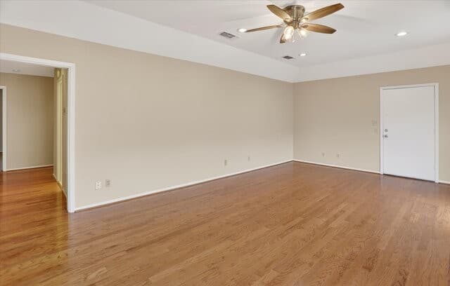 2-bedroom rental at 8033 N New Braunfels Unit # 400 E in San Antonio, TX — photo 5