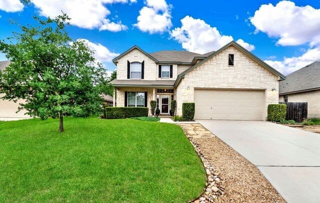 Home for sale at 9223 Tay Dr in Helotes, TX — photo 2
