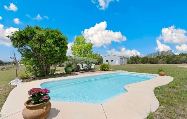 Home for sale at 133 Wagon Cir in Bandera, TX — photo 3