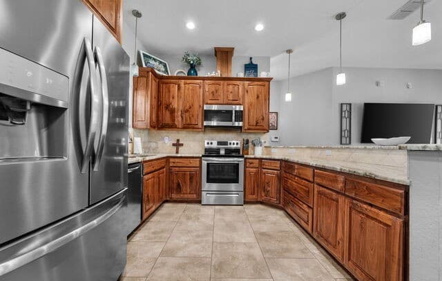 Home for sale at 197 Cibolo Ridge Dr in La Vernia, TX — photo 2