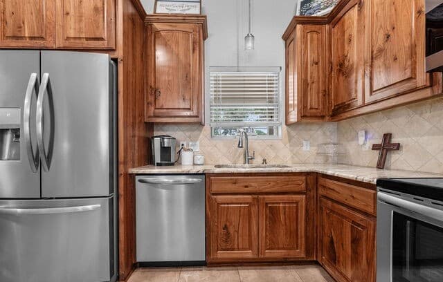 Home for sale at 197 Cibolo Ridge Dr in La Vernia, TX — photo 3