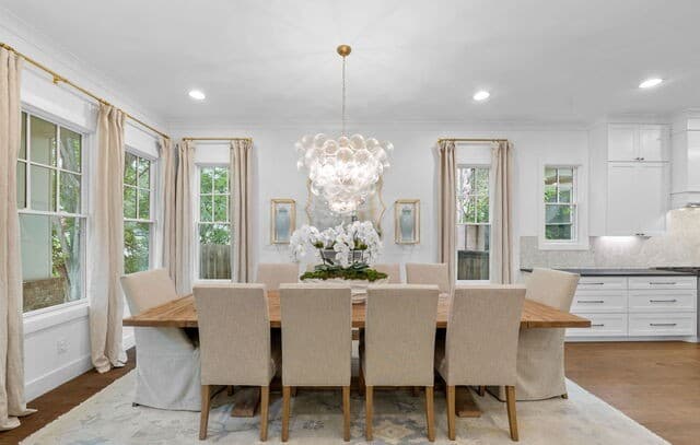 4-bedroom rental at 212 Argo in San Antonio, TX — photo 5
