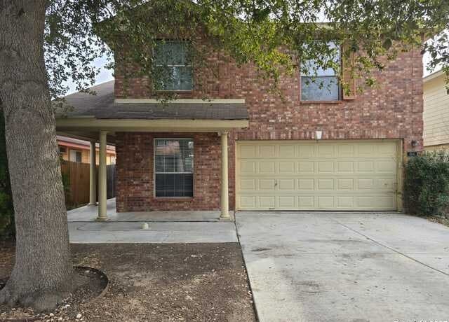 4-bedroom rental at 566 Rattler Bluff in San Antonio, TX — photo 1