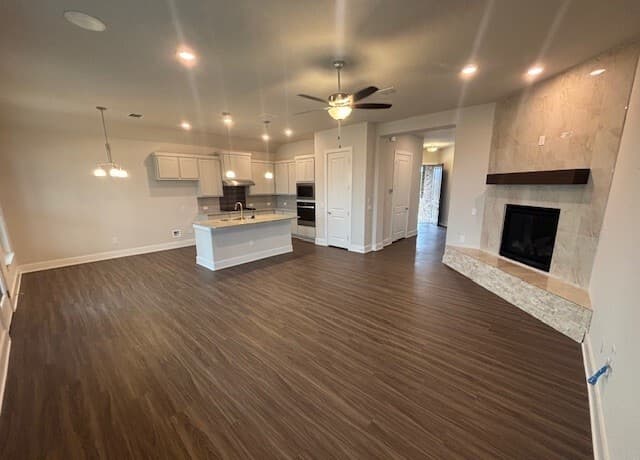 3-bedroom rental at 104 Allin Oaks in Universal City, TX — photo 3