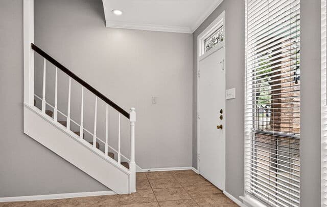 2-bedroom rental at 3678 Hidden Dr. Unit 2906 in San Antonio, TX — photo 2