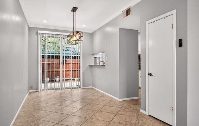 2-bedroom rental at 3678 Hidden Dr. Unit 2906 in San Antonio, TX — photo 5
