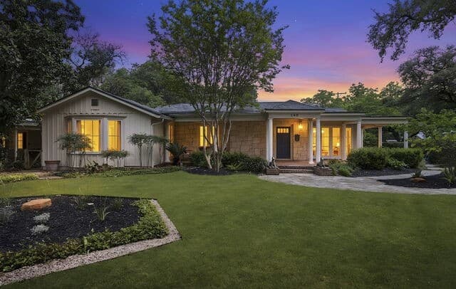 3-bedroom rental at 140 W Fair Oaks Pl in San Antonio, TX — photo 3