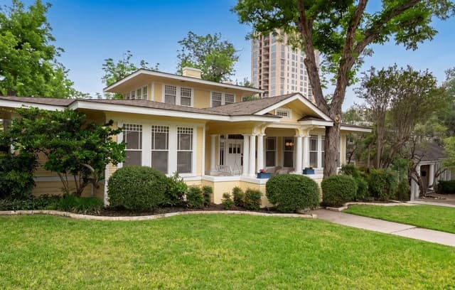 4-bedroom rental at 146 Davis Ct in San Antonio, TX — photo 4
