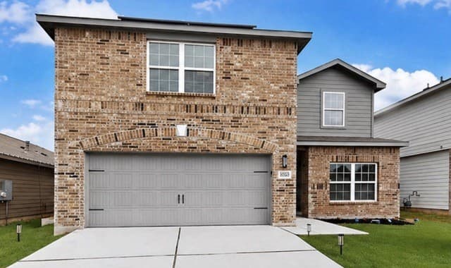 5-bedroom rental at 15022 Harbor Landing in Von Ormy, TX — photo 2