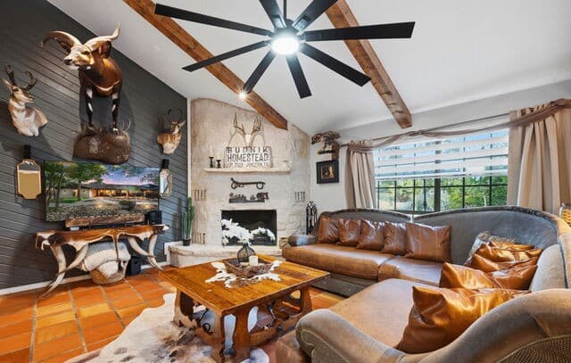 3-bedroom rental at 101 Candy Ln in Boerne, TX — photo 5