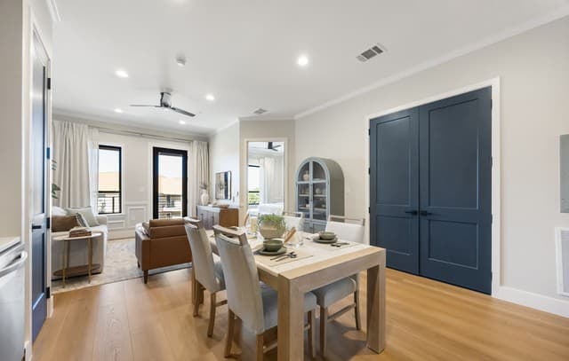 1-bedroom rental at 10899 S Hausman Rd Unit 407 in San Antonio, TX — photo 2