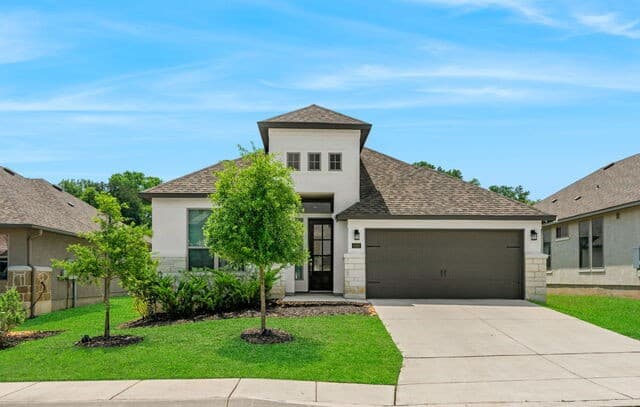 4-bedroom rental at 8928 Whimsey Rdg in Fair Oaks Ranch, TX — photo 1