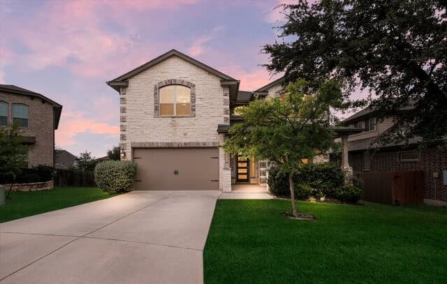 5-bedroom rental at 8235 Scarlet Gaura in Boerne, TX — photo 2
