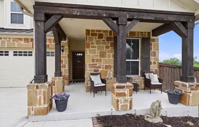 4-bedroom rental at 6813 Concho Crk in Schertz, TX — photo 3