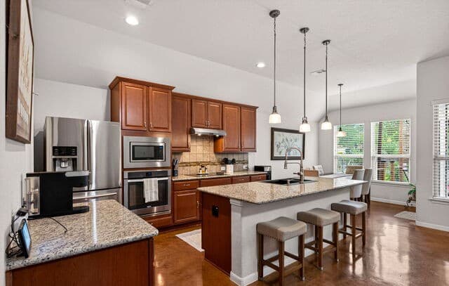 3-bedroom rental at 1001 Oak Park in Schertz, TX — photo 1