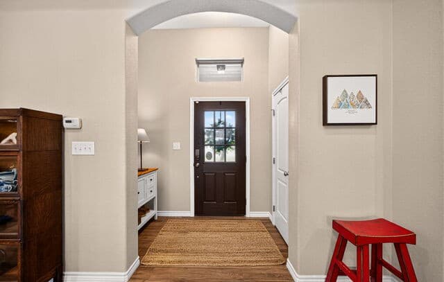 3-bedroom rental at 1705 Crooked Creek Dr in Pleasanton, TX — photo 4