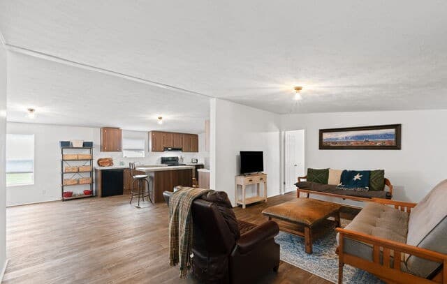 4-bedroom home for sale at 12606 Toro Dr in Atascosa TX