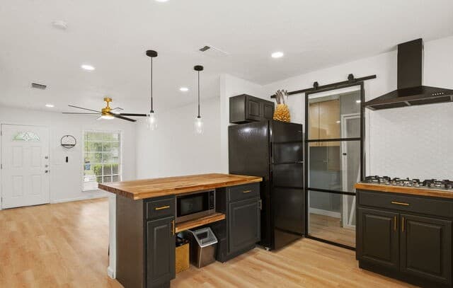 4-bedroom rental at 9435 Stones River Dr in San Antonio, TX — photo 1